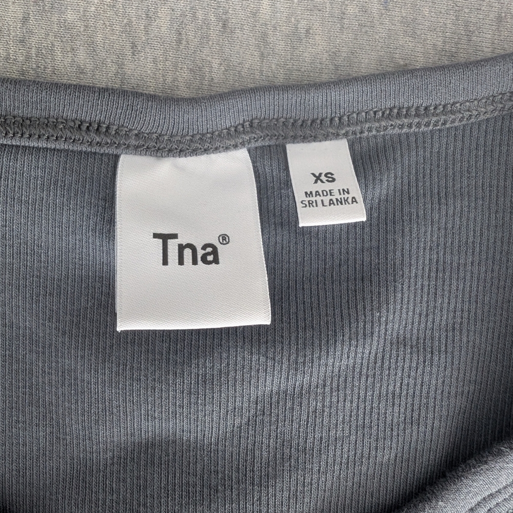 TNA Ribbed Tank Top - Picture 3 of 5